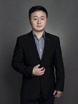 孙慧杰，William希尔官网副教授、硕士生导师，主要研究方向为切换系统智能控制理论及其在航空航天、机器人等领域的应用。已发表学术论文50余篇，主要发表于领域内权威期刊；主持国家自然科学基金-青年科学基金项目、广东省自然科学基金面上项目，入选广东省青年优秀人才国际培养计划博士后项目，作为核心成员参与了首个太阳系边际探测国家自然科学基金原创探索项目。